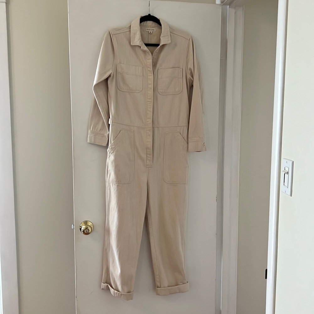 Tradlands Guide Long Sleeve Coveralls Jumpsuit Size Medium, Cream